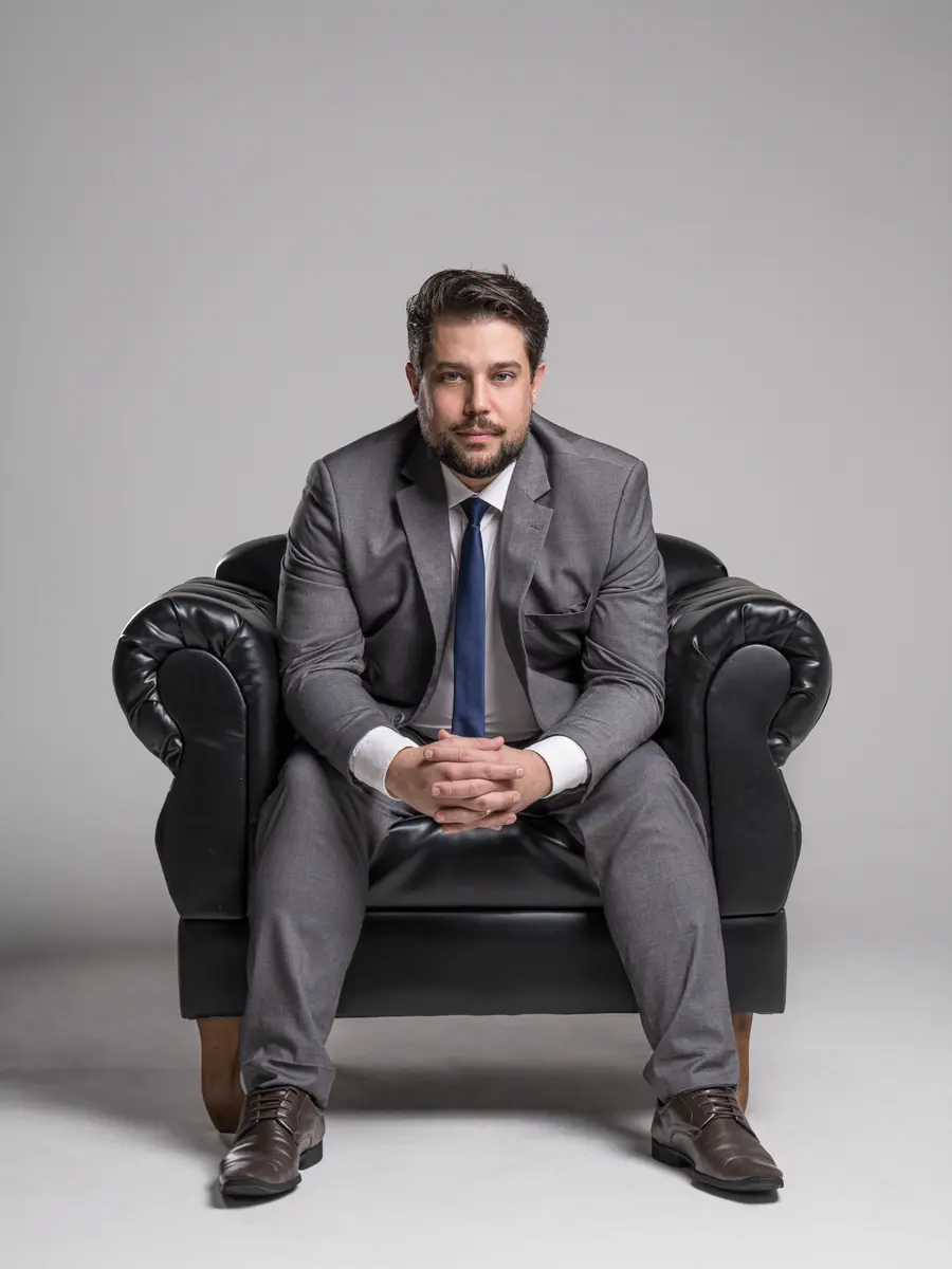 Dr. Gustavo Del Prato, otorrinolaringologista e cirurgião facial em Criciúma